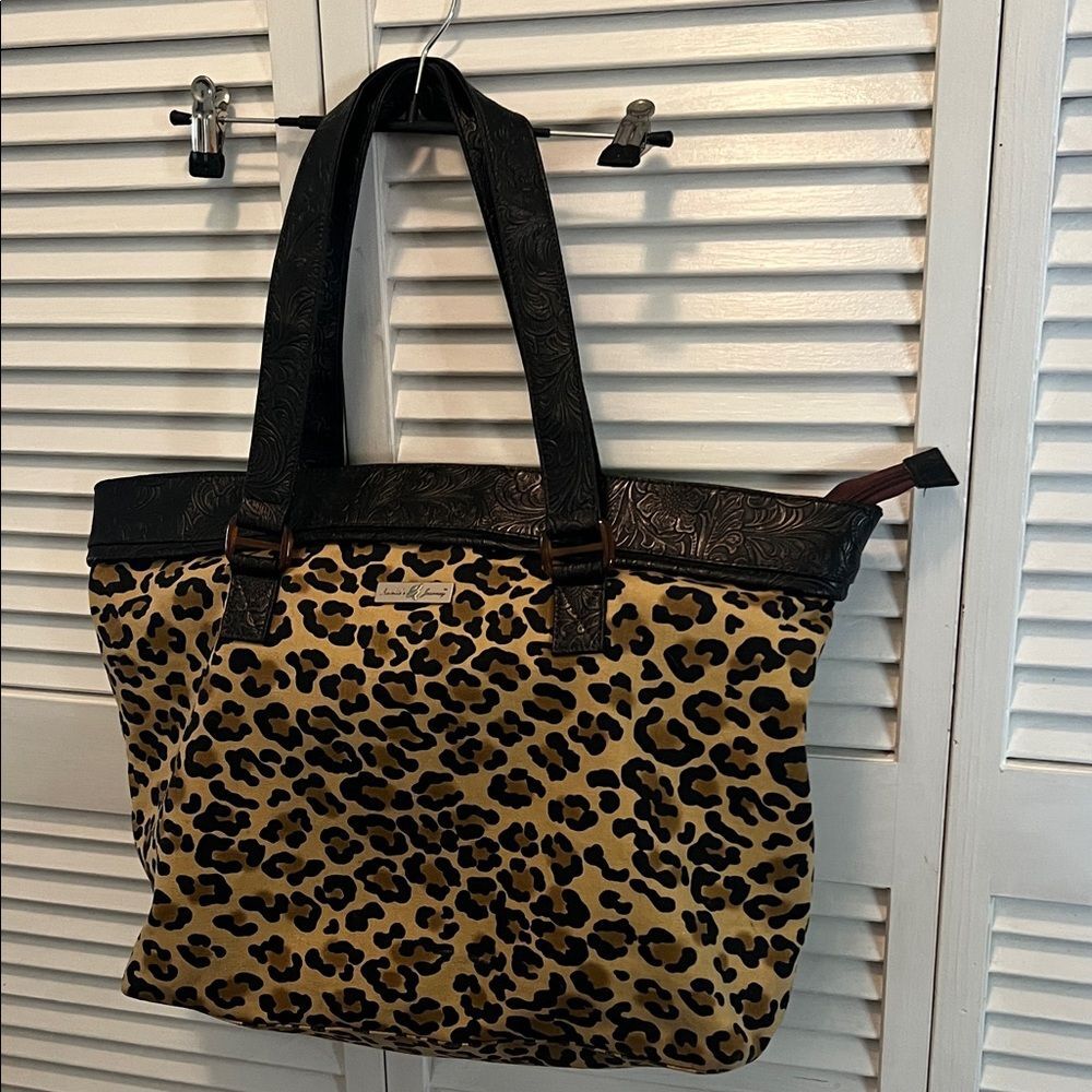 #1029+ Leopard Print Tote Bag with Black Accents - Picture 1 of 7